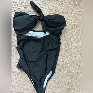 Black strapless One-Piece Swimsuit